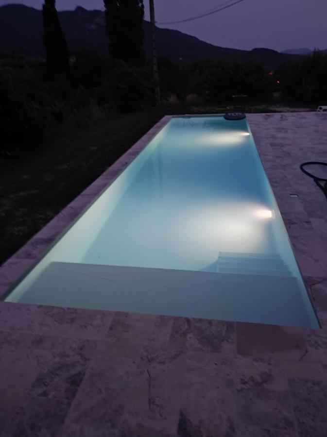 הוילה ניונס Terre De Lumiere מראה חיצוני תמונה